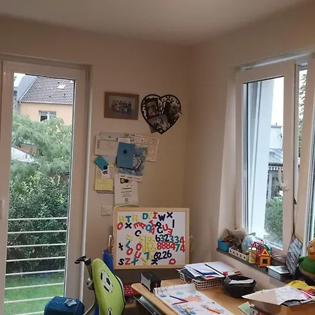 Nyaraló Modernes Haus Nahe Zentrum- 10 Min *