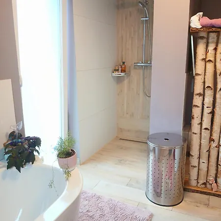 Ferienhaus Modernes Haus Nahe Zentrum- Mindestens 6 Nächte *