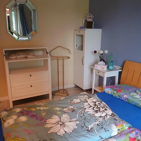 Modernes Haus Nahe Zentrum- Mindestens 6 Nächte *