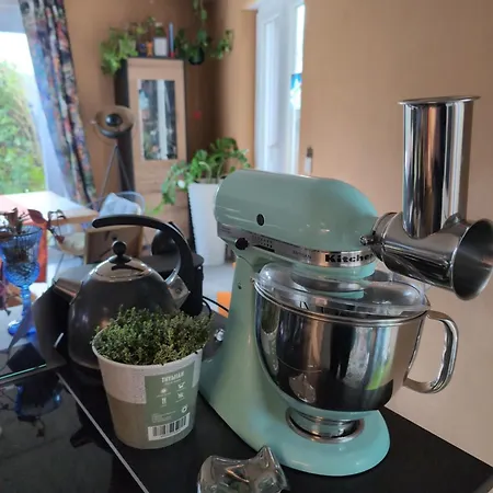 Modernes Haus Nahe Zentrum- 10 Min * Colonia