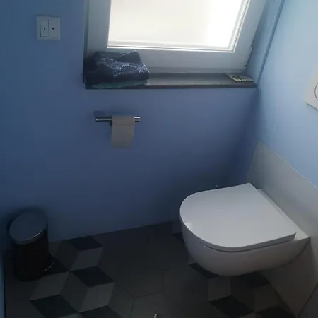 Modernes Haus Nahe Zentrum- Mindestens 6 Nächte