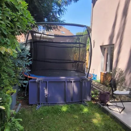 Modernes Haus Nahe Zentrum- 10 Min Prázdninový dům *